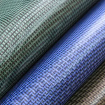 Yarn-Dyed, Oil Cire for Polyester Taffeta Down Proof Fabric